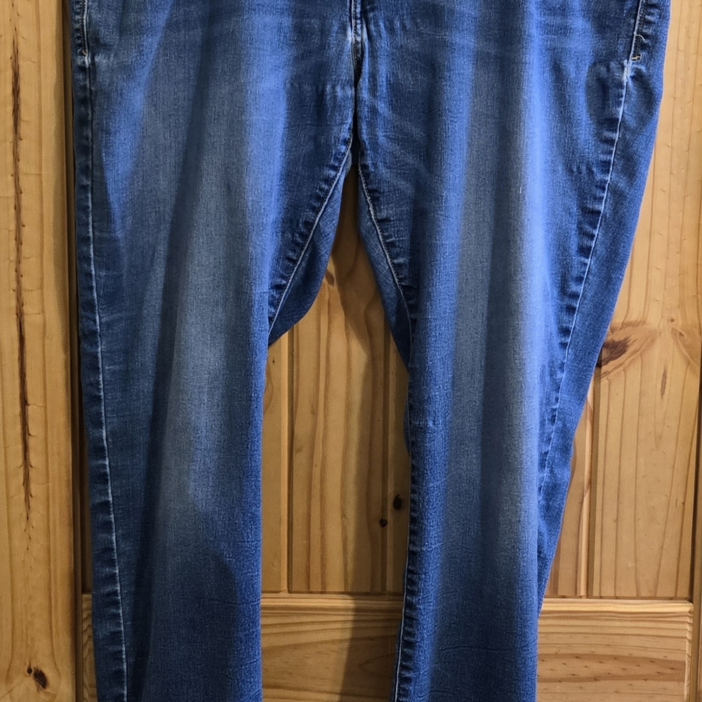 Levis Mid Rise Skinny Jeans Womens 18W Blue Medium Wash Denim Stretch‎ 461-SY